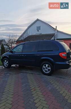 Мінівен Chrysler Grand Voyager 2005 в 