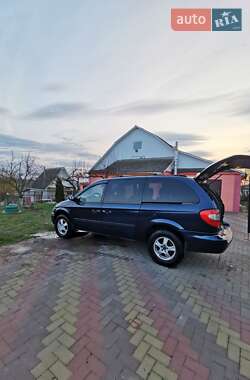 Мінівен Chrysler Grand Voyager 2005 в 