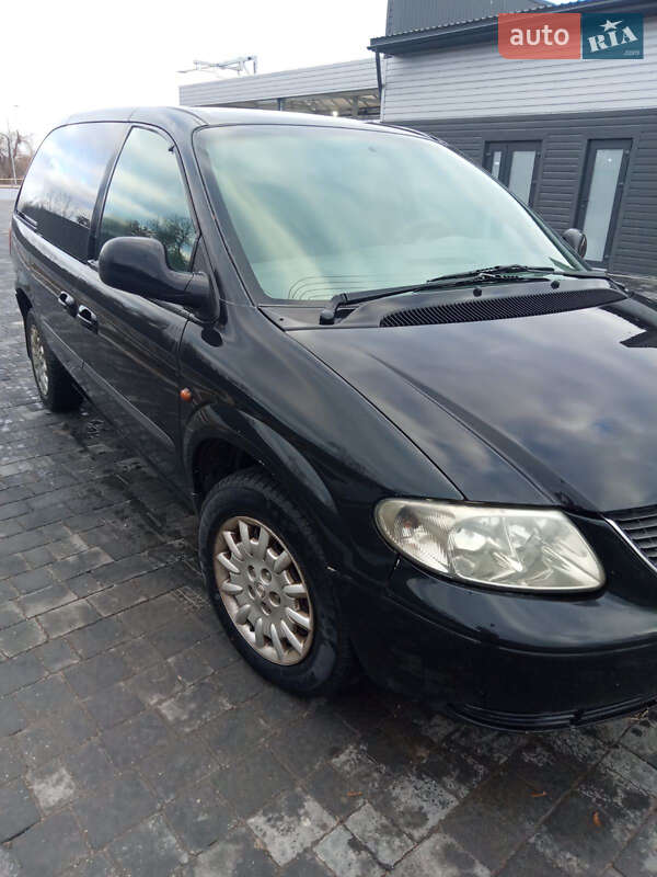 Мінівен Chrysler Grand Voyager 2003 в 