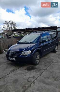 Минивэн Chrysler Grand Voyager 2006 в 