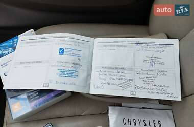 Минивэн Chrysler Grand Voyager 2001 в 