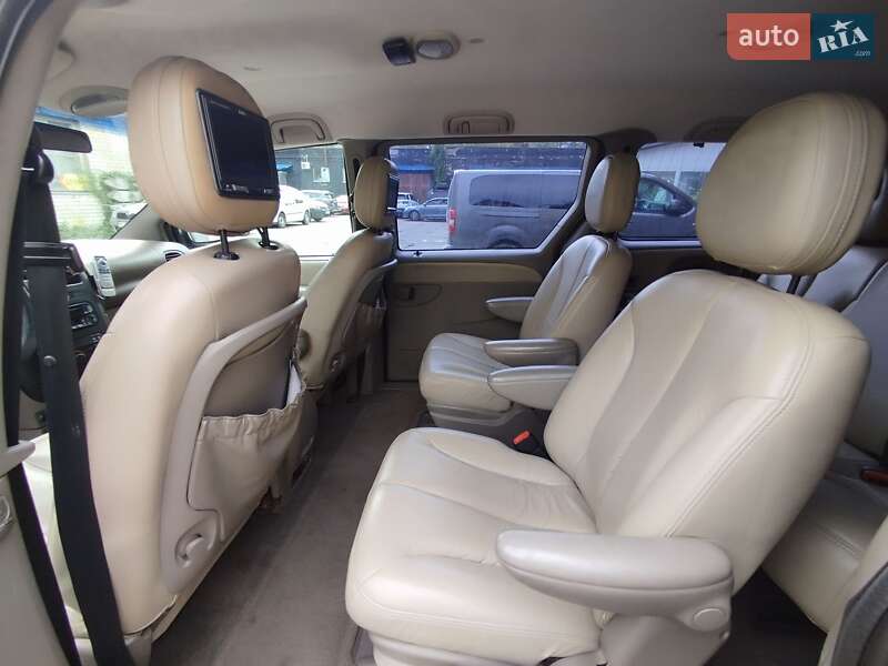 Мінівен Chrysler Grand Voyager 2001 в Києві
