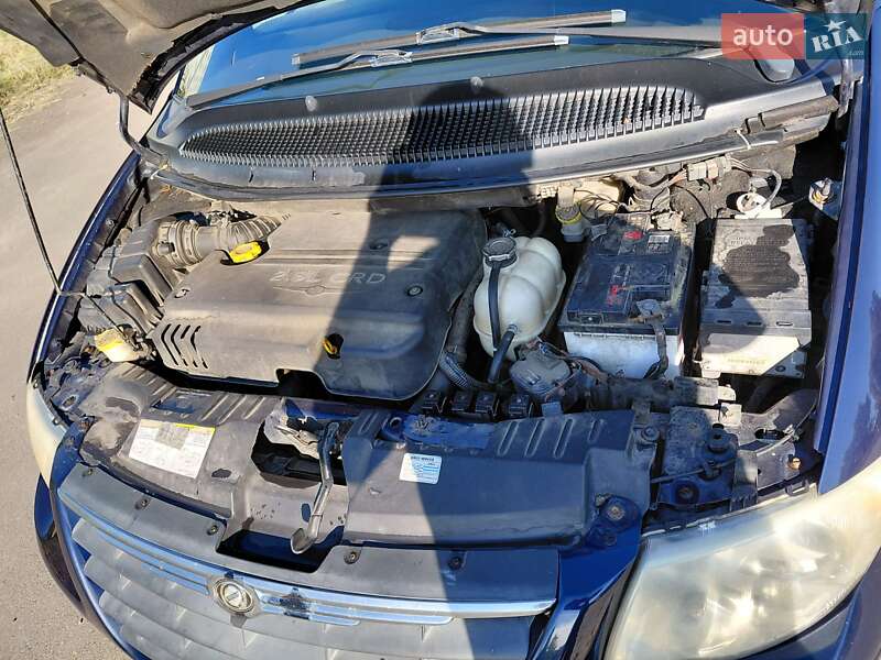 Мінівен Chrysler Grand Voyager 2005 в Обухові