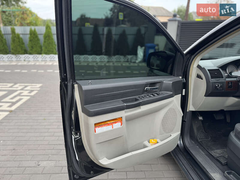 Минивэн Chrysler Grand Voyager 2010 в Мукачево фото 12 Минивэн Chrysler Grand Voyager 2010 в Мукачево