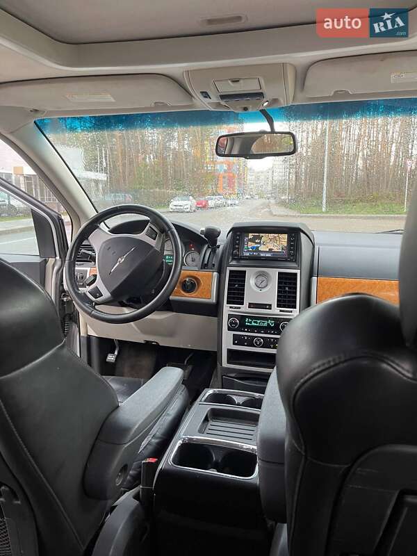 Минивэн Chrysler Grand Voyager 2008 в Житомире фото 11 Минивэн Chrysler Grand Voyager 2008 в Житомире