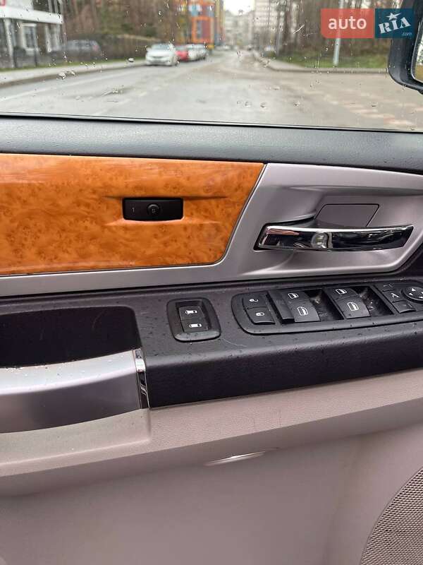 Минивэн Chrysler Grand Voyager 2008 в Житомире фото 16 Минивэн Chrysler Grand Voyager 2008 в Житомире