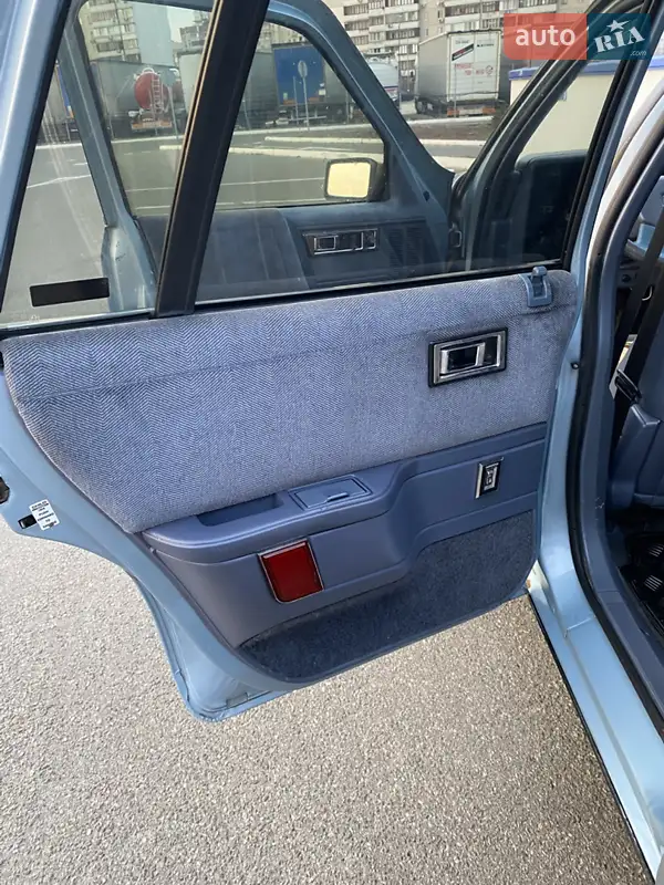 Chrysler LE Baron 1991 VIN 1C3BX68K6JN217686 фото оголошення 23 з 45