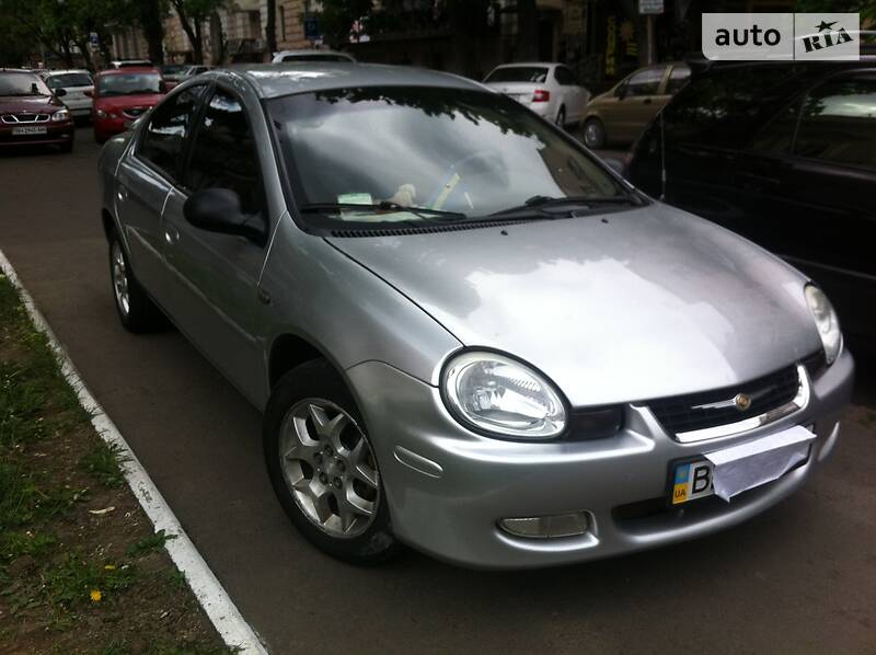 Chrysler Neon 2004 года