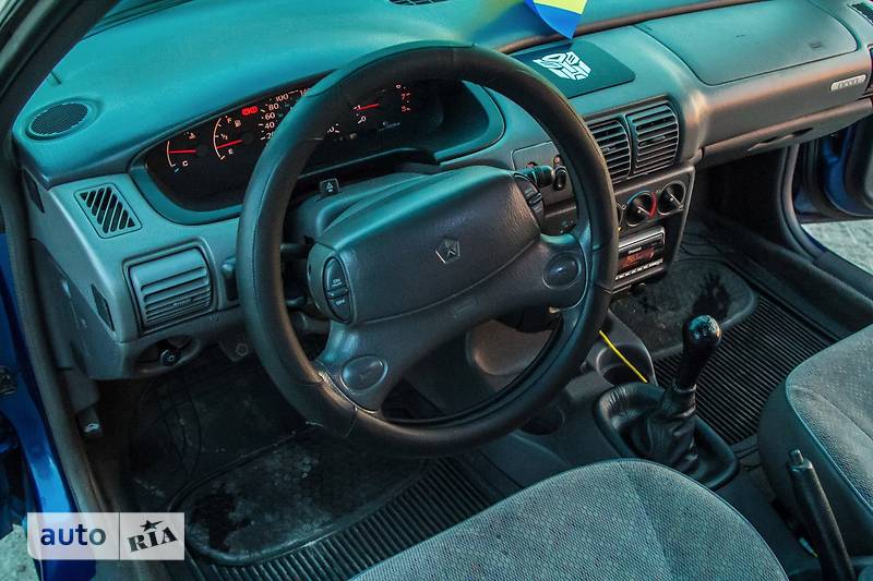 Седан Chrysler Neon 1995 в Днепре