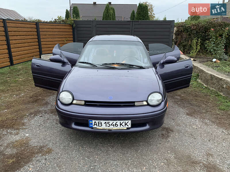 Седан Chrysler Neon 1995 в Виннице