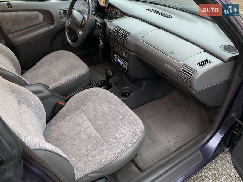 Седан Chrysler Neon 1995 в Виннице