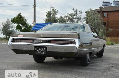 Седан Chrysler New Yorker 1971 в 