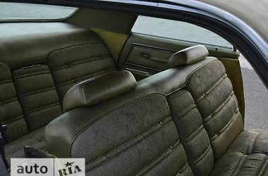 Седан Chrysler New Yorker 1971 в 