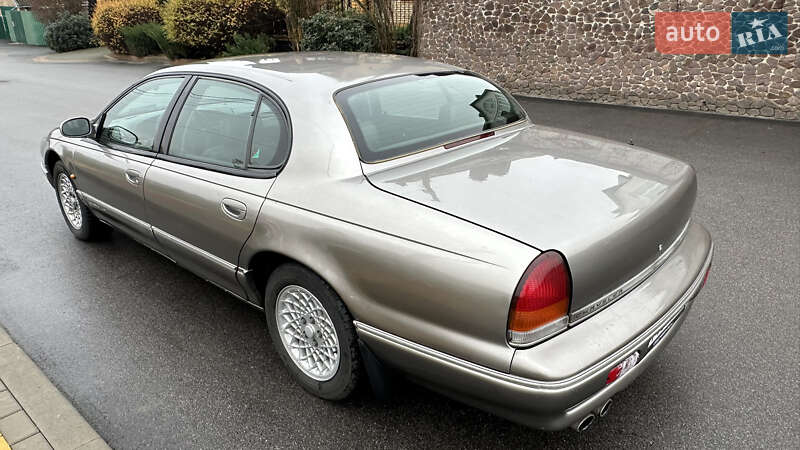 Седан Chrysler New Yorker 1995 в Белой Церкви