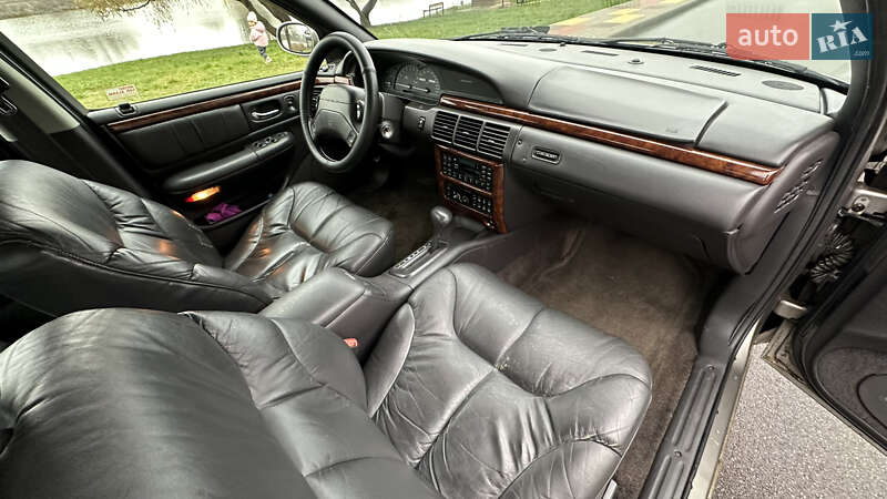 Седан Chrysler New Yorker 1995 в Белой Церкви