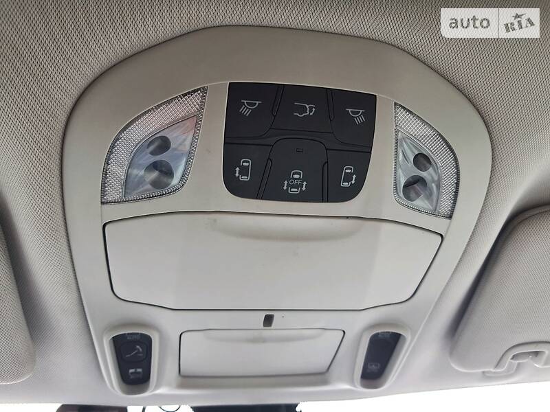Мінівен Chrysler Pacifica 2016 в Києві фото 46 Мінівен Chrysler Pacifica 2016 в Києві