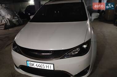 Минивэн Chrysler Pacifica 2019 в Днепре