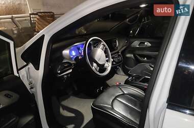 Минивэн Chrysler Pacifica 2019 в Днепре