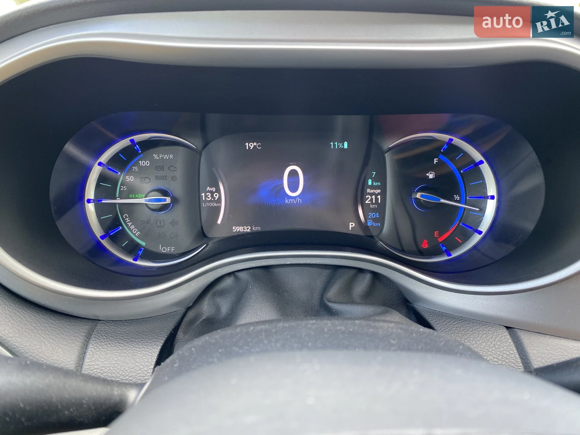 2018 Chrysler Pacifica - мініатюра 43