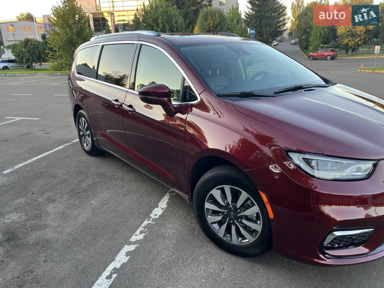 2020 Chrysler Pacifica - мініатюра 28