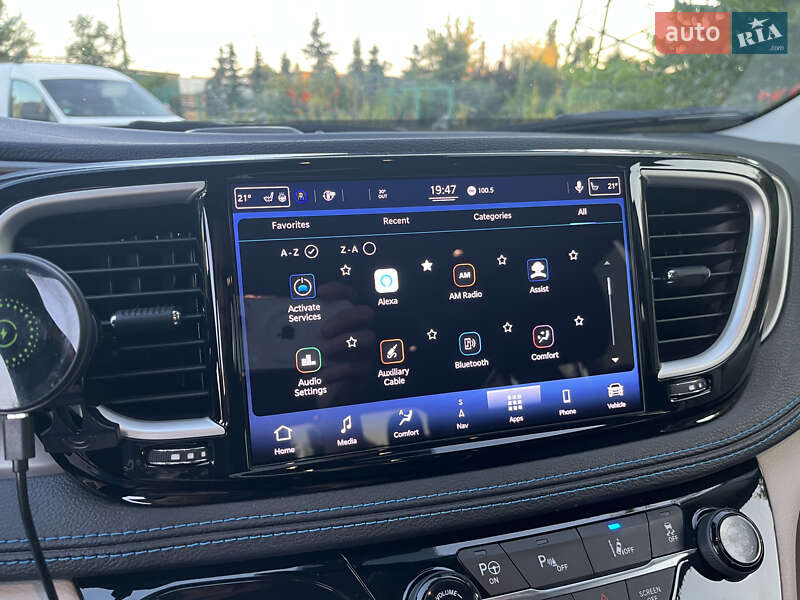 Минивэн Chrysler Pacifica 2021 в Вишневом фото 21 Минивэн Chrysler Pacifica 2021 в Вишневом