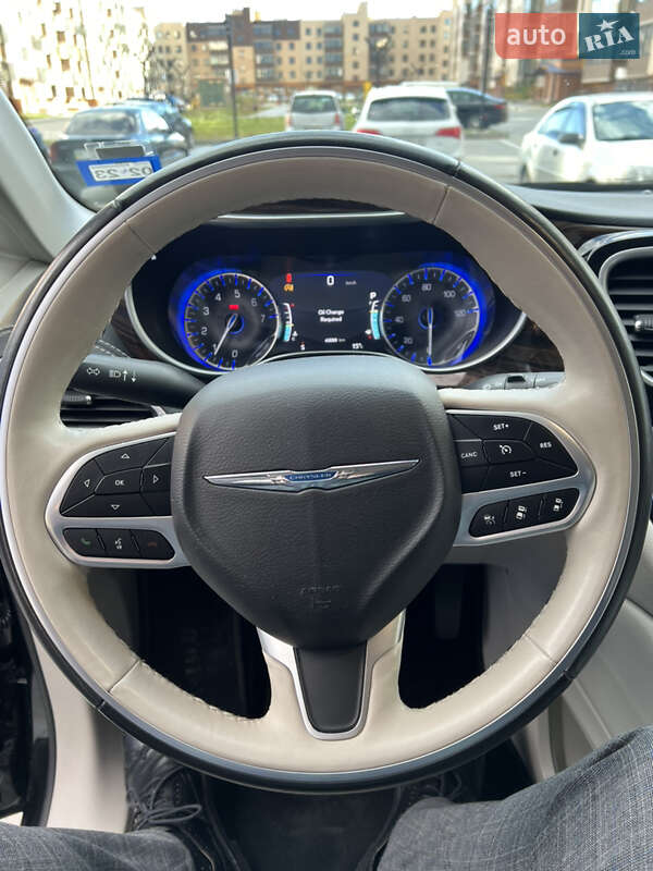 Мінівен Chrysler Pacifica 2021 в Вінниці