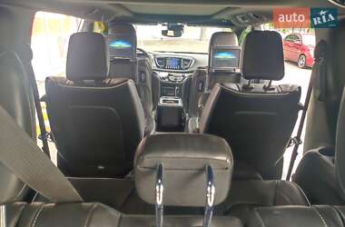 Минивэн Chrysler Pacifica 2019 в Днепре