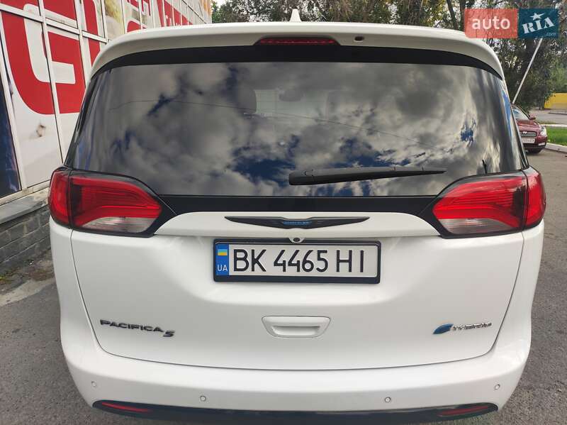 Минивэн Chrysler Pacifica 2019 в Днепре