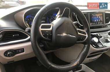 Минивэн Chrysler Pacifica 2019 в Трускавце
