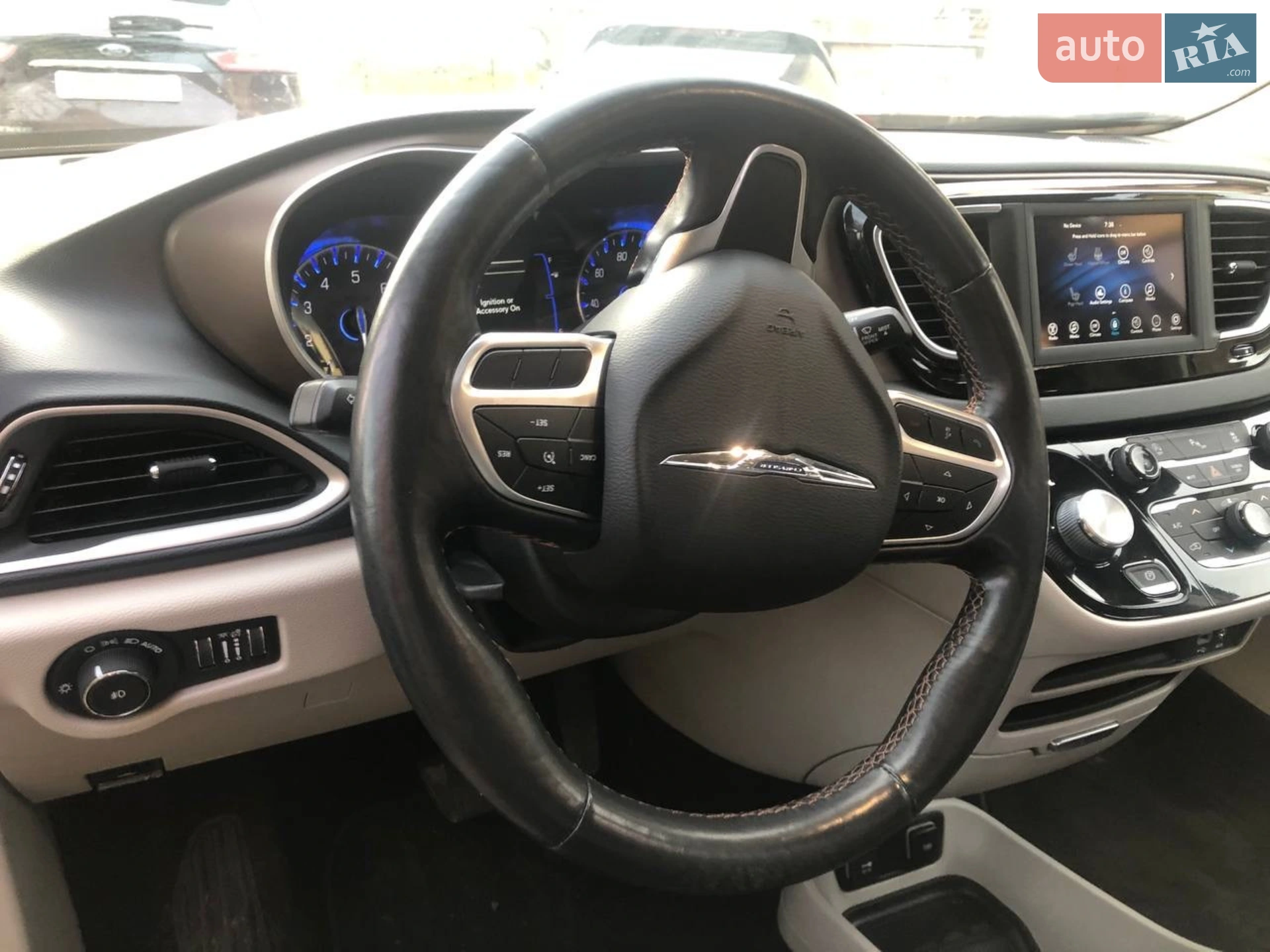 2019 Chrysler Pacifica - мініатюра 15