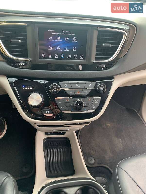 Минивэн Chrysler Pacifica 2019 в Трускавце