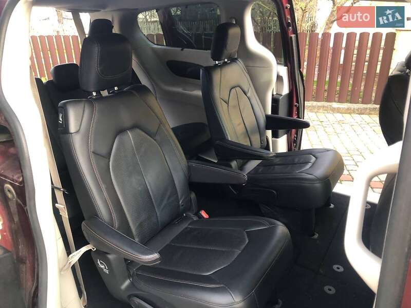 Минивэн Chrysler Pacifica 2019 в Трускавце