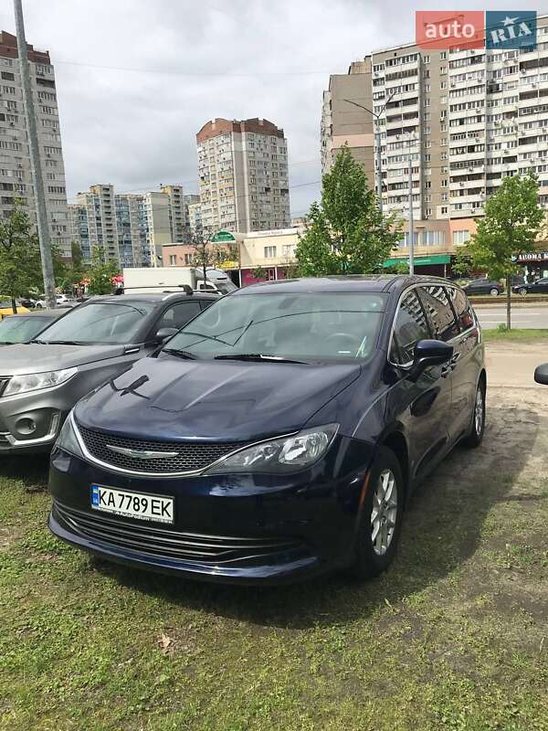 Chrysler Pacifica 2016