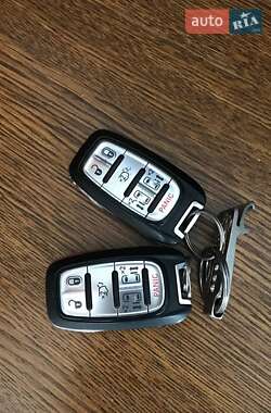 Мінівен Chrysler Pacifica 2016 в Києві фото 6 Мінівен Chrysler Pacifica 2016 в Києві