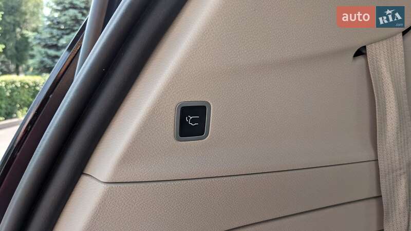 Мінівен Chrysler Pacifica 2018 в Києві