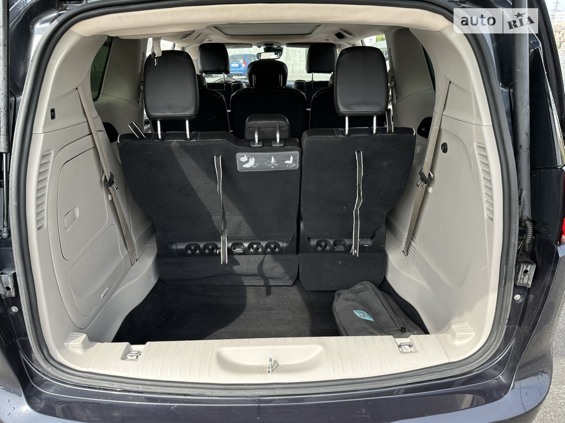 2020 Chrysler Pacifica - мініатюра 22