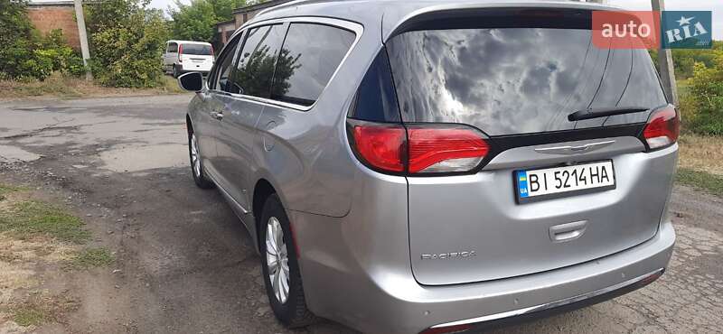 Минивэн Chrysler Pacifica 2019 в Карловке фото 6 Минивэн Chrysler Pacifica 2019 в Карловке