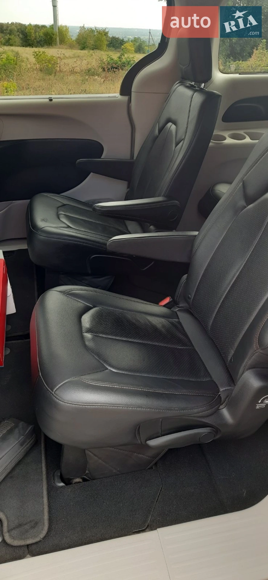 2019 Chrysler Pacifica - мініатюра 9