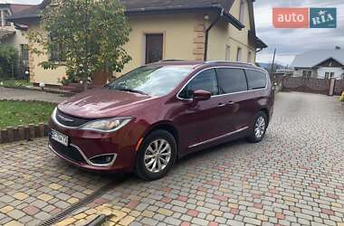 Минивэн Chrysler Pacifica 2019 в Трускавце