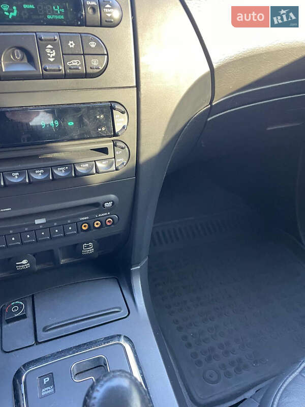 Минивэн Chrysler Pacifica 2004 в Днепре