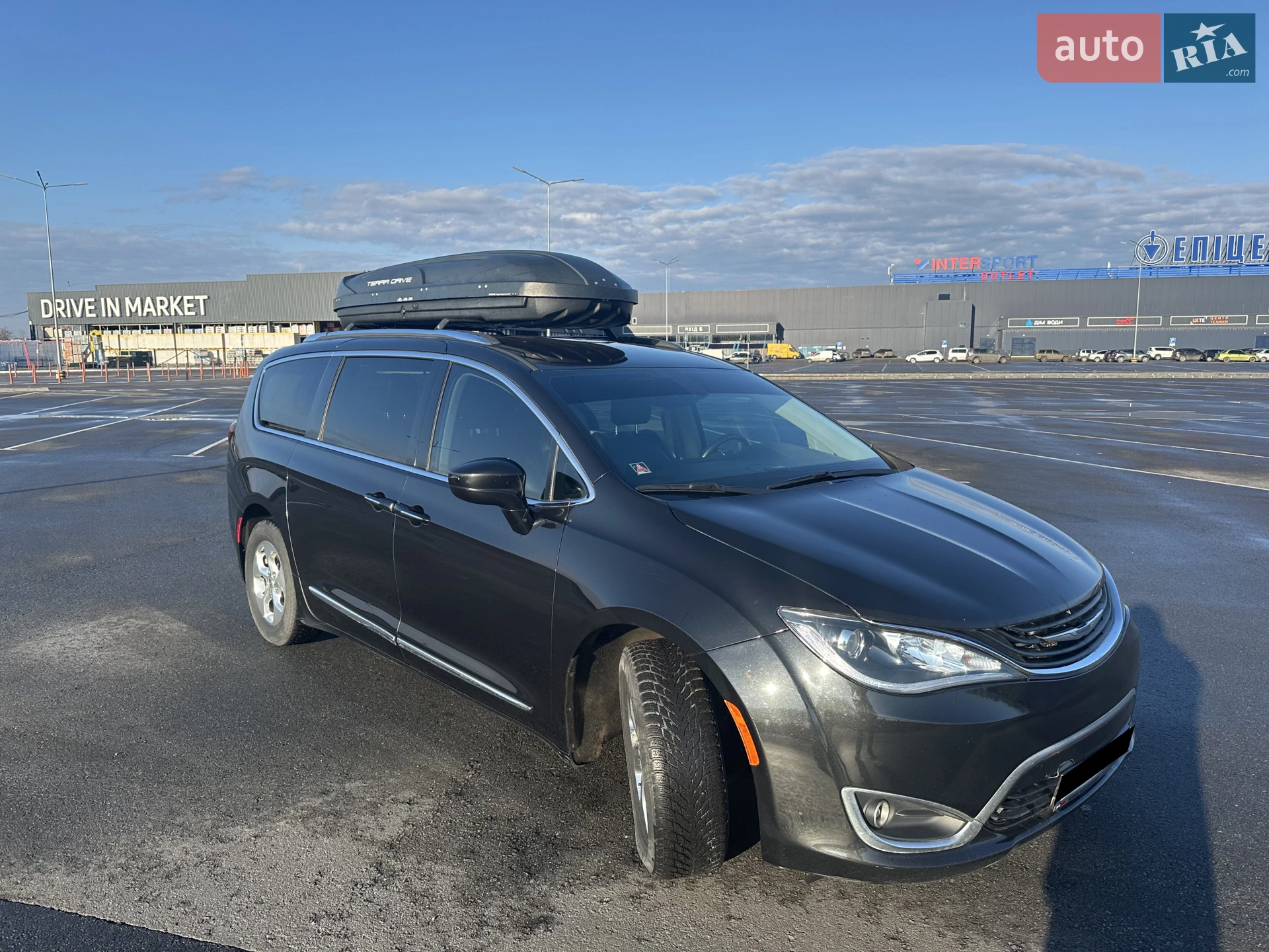 2017 Chrysler Pacifica - мініатюра 3