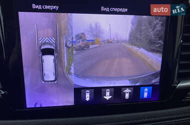 Мінівен Chrysler Pacifica 2020 в 