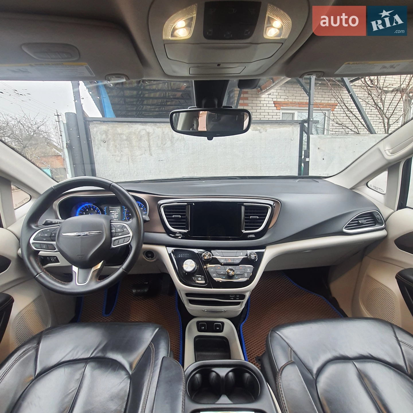 2016 Chrysler Pacifica - мініатюра 3