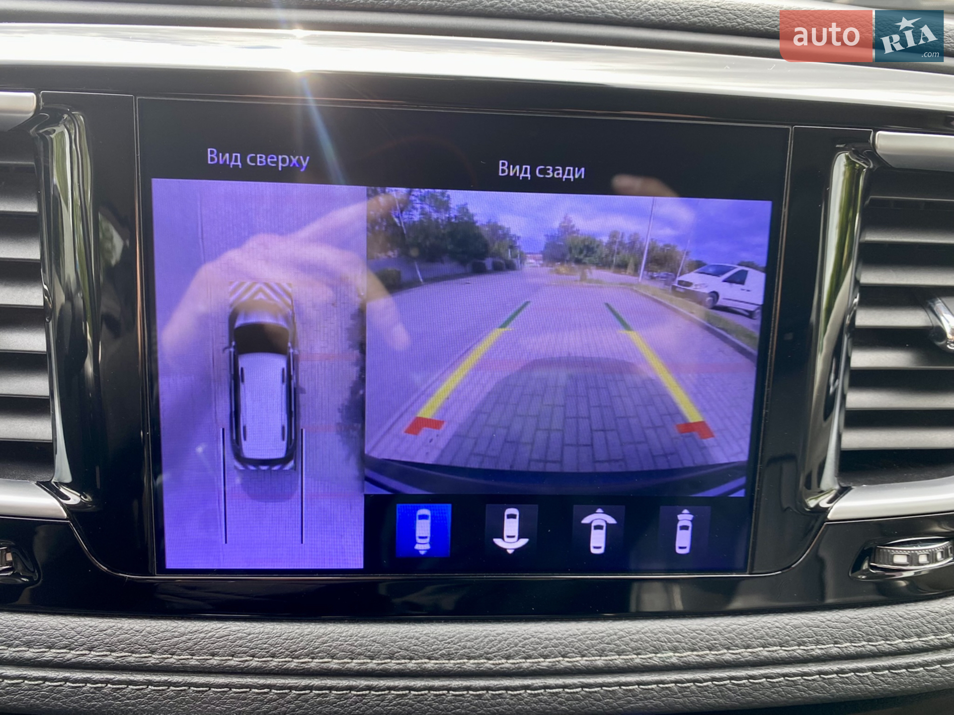 2020 Chrysler Pacifica - мініатюра 19