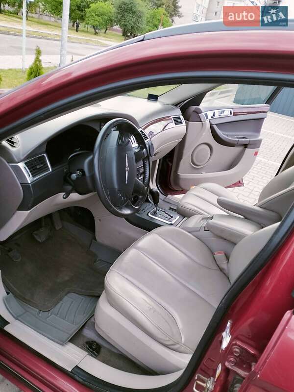 Минивэн Chrysler Pacifica 2006 в Шептицькому фото 11 Минивэн Chrysler Pacifica 2006 в Шептицькому
