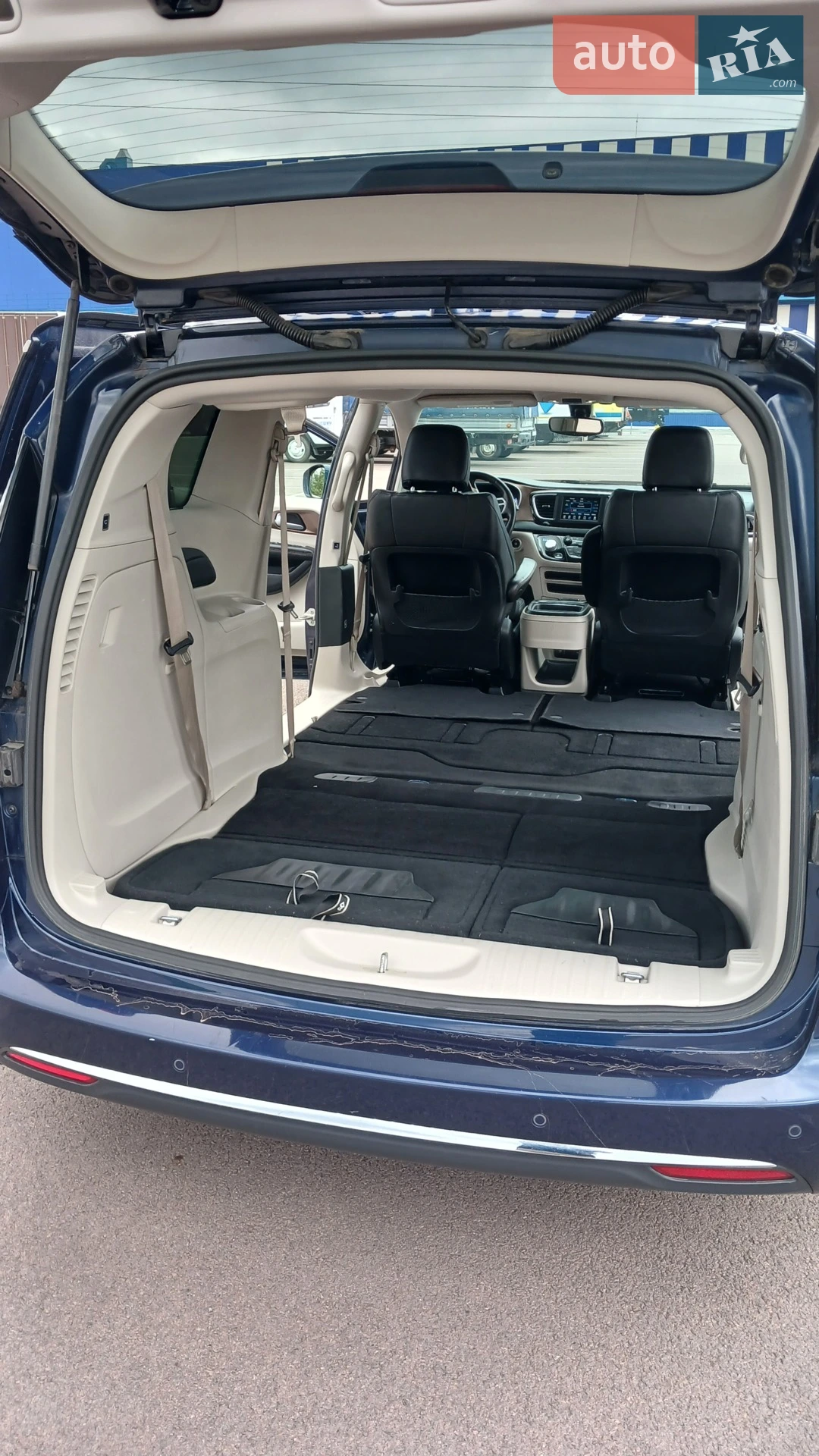 2018 Chrysler Pacifica - мініатюра 44