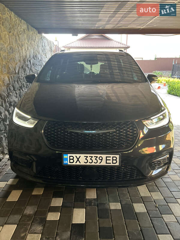 Chrysler Pacifica 2021
