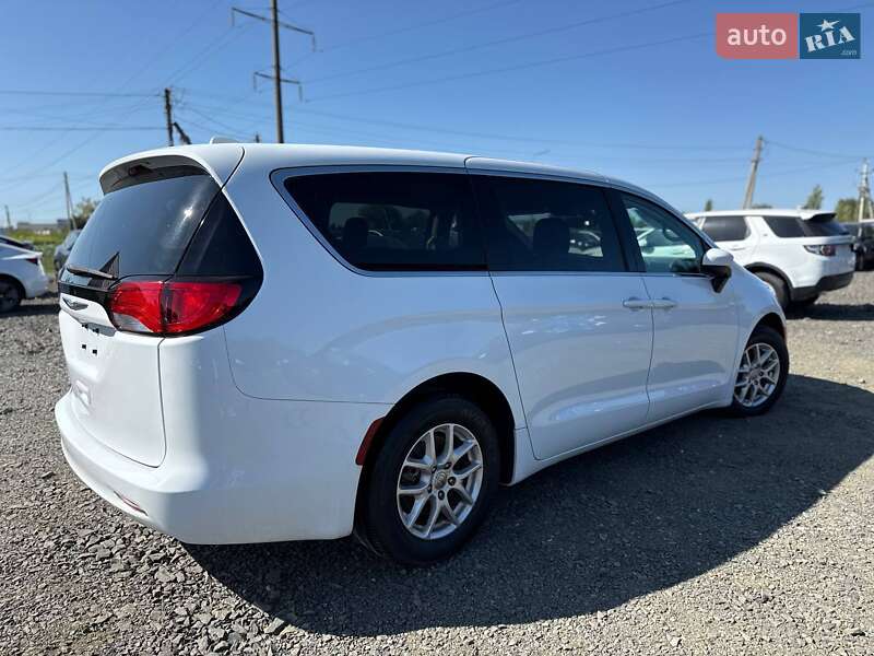 Минивэн Chrysler Pacifica 2017 в Луцке фото 4 Минивэн Chrysler Pacifica 2017 в Луцке