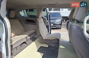 Минивэн Chrysler Pacifica 2017 в 
