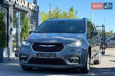 Мінівен Chrysler Pacifica 2022 в Львові